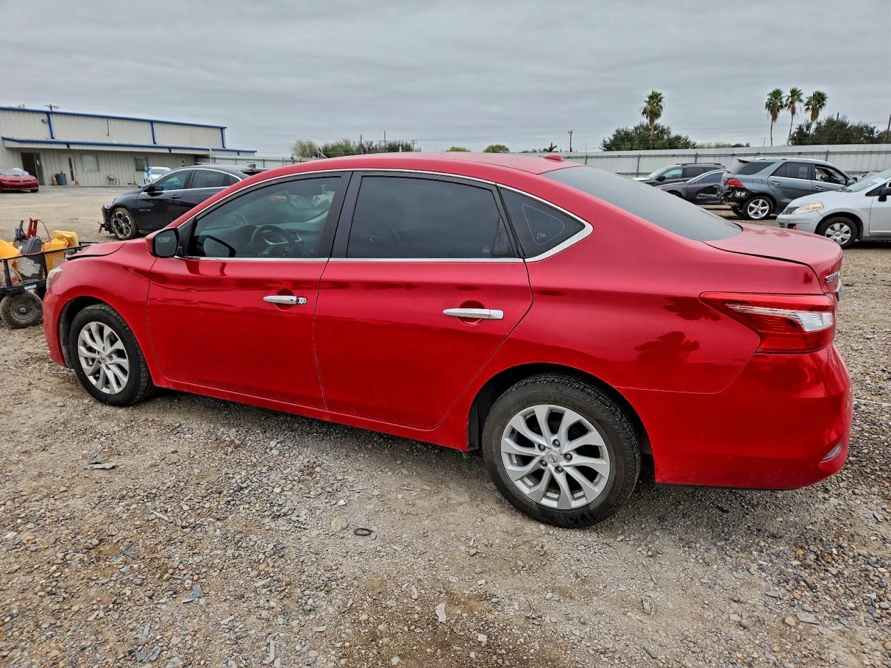 2018 Nissan Sentra S - Фото 2