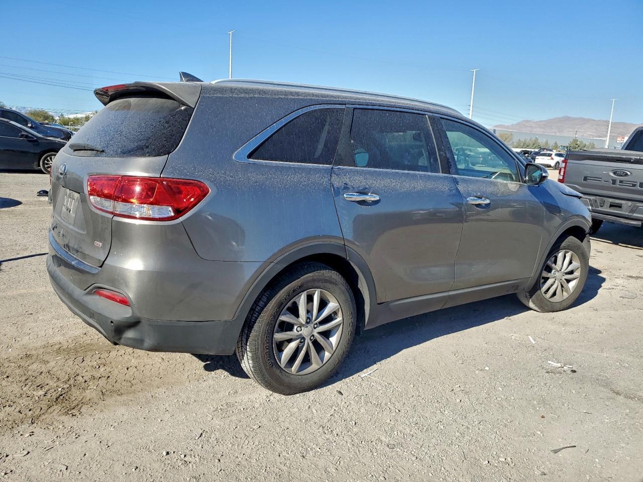 2016 Kia Sorento Lx - Фото 3