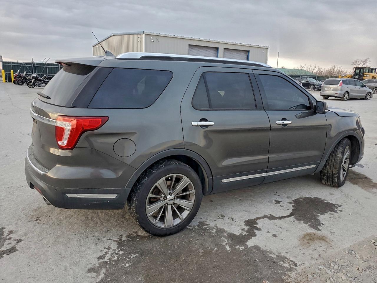 2018 Ford Explorer Limited - Фото 3