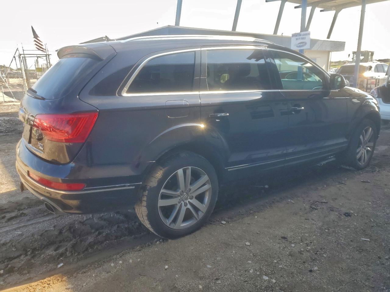 2014 Audi Q7 Premium Plus - Фото 3