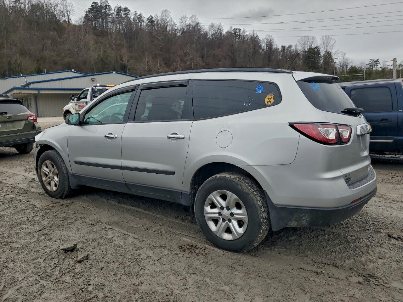2015 Chevrolet Traverse Ls - Image 2