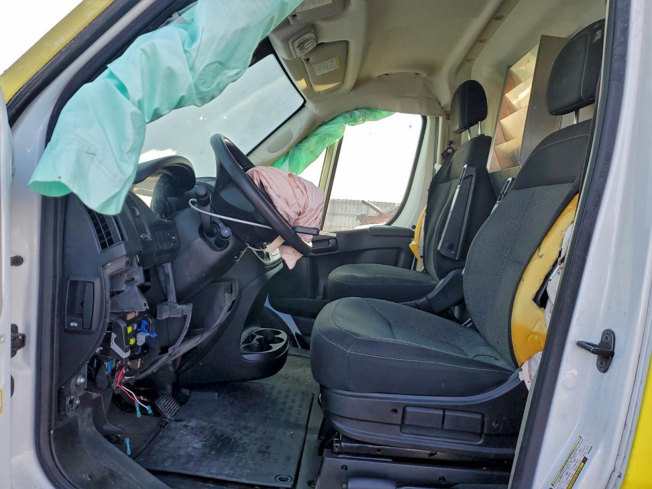 2021 Ram Promaster 3500 Delivery Van - Фото 7