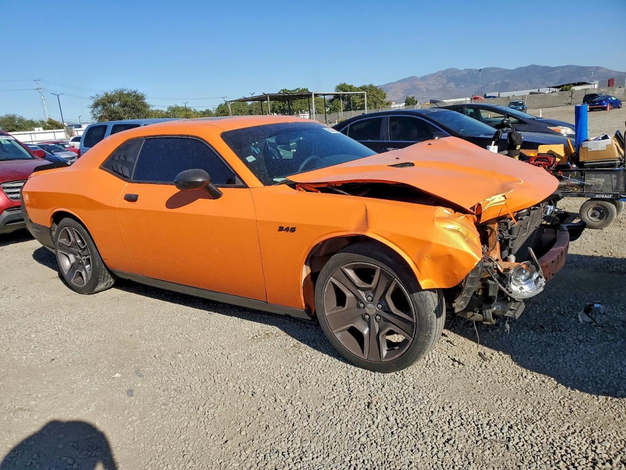 2012 Dodge Challenger R - Image 4