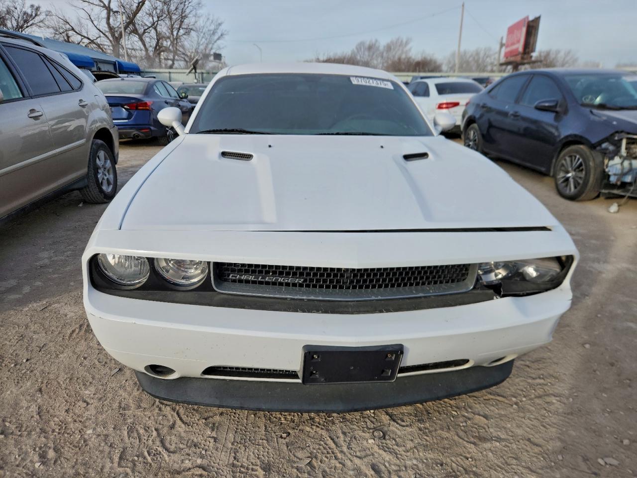 2013 Dodge Challenger Sxt - Image 5