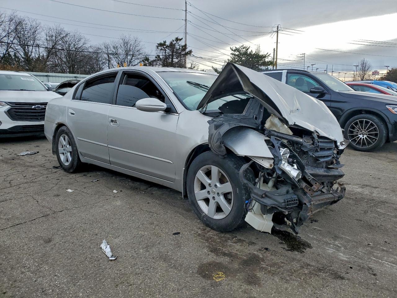 2003 Nissan Altima Base - Фото 7