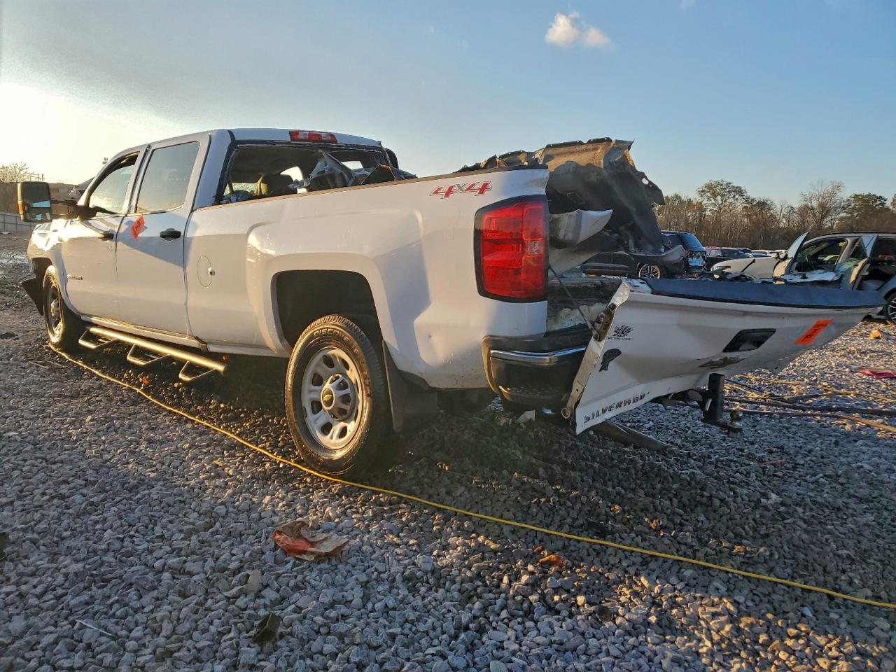 2016 Chevrolet Silverado K3500 - Image 2