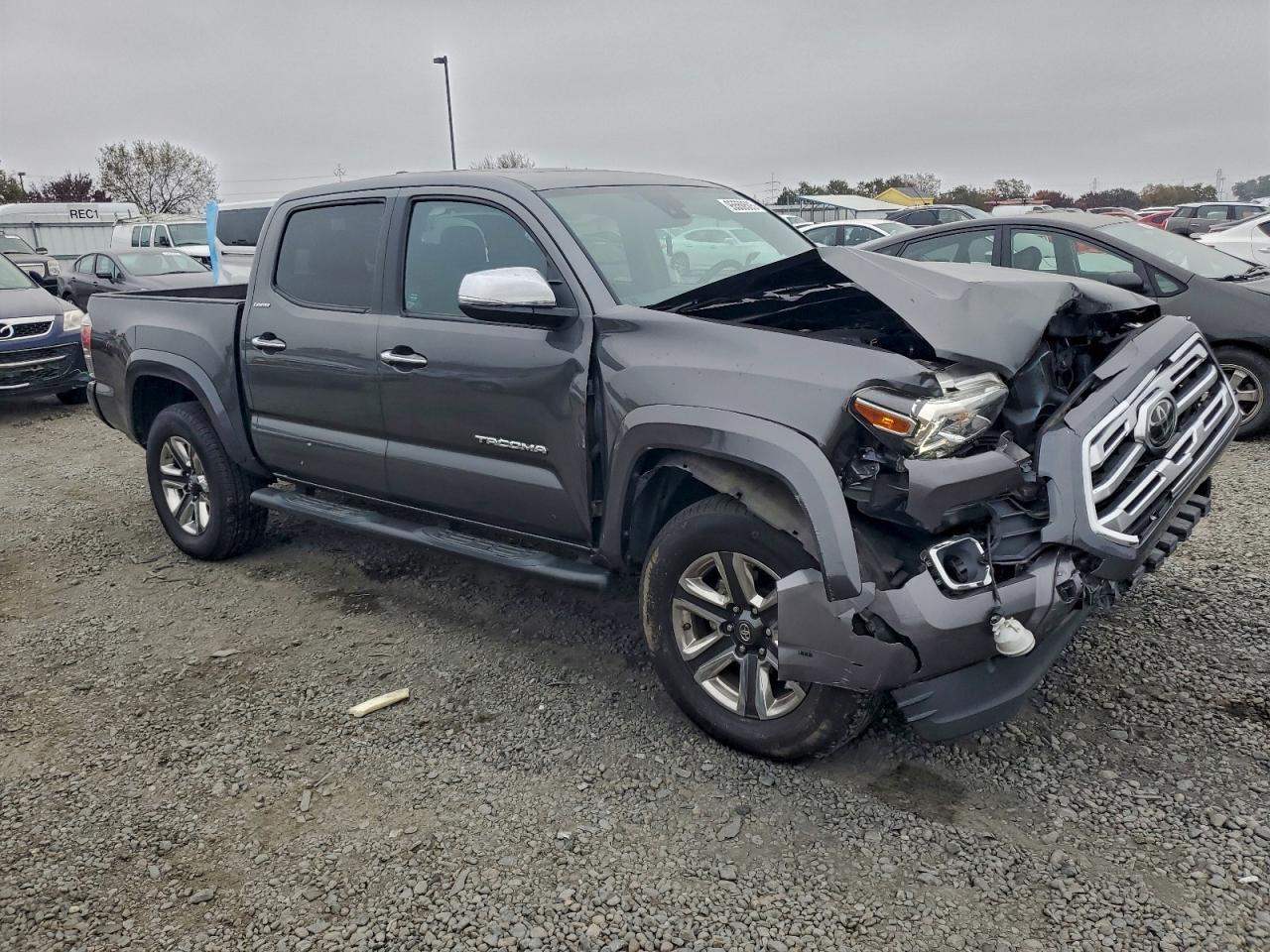 2019 Toyota Tacoma Double Cab - Фото 4