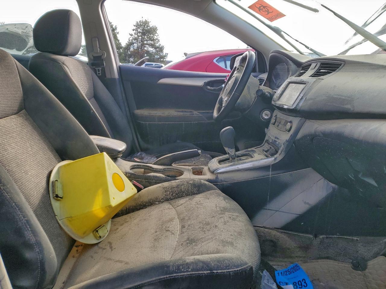 2019 Nissan Sentra S - Фото 7