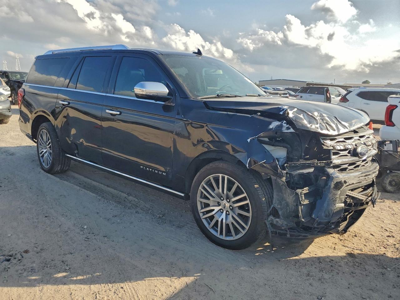 2022 Ford Expedition Max Platinum - Фото 4