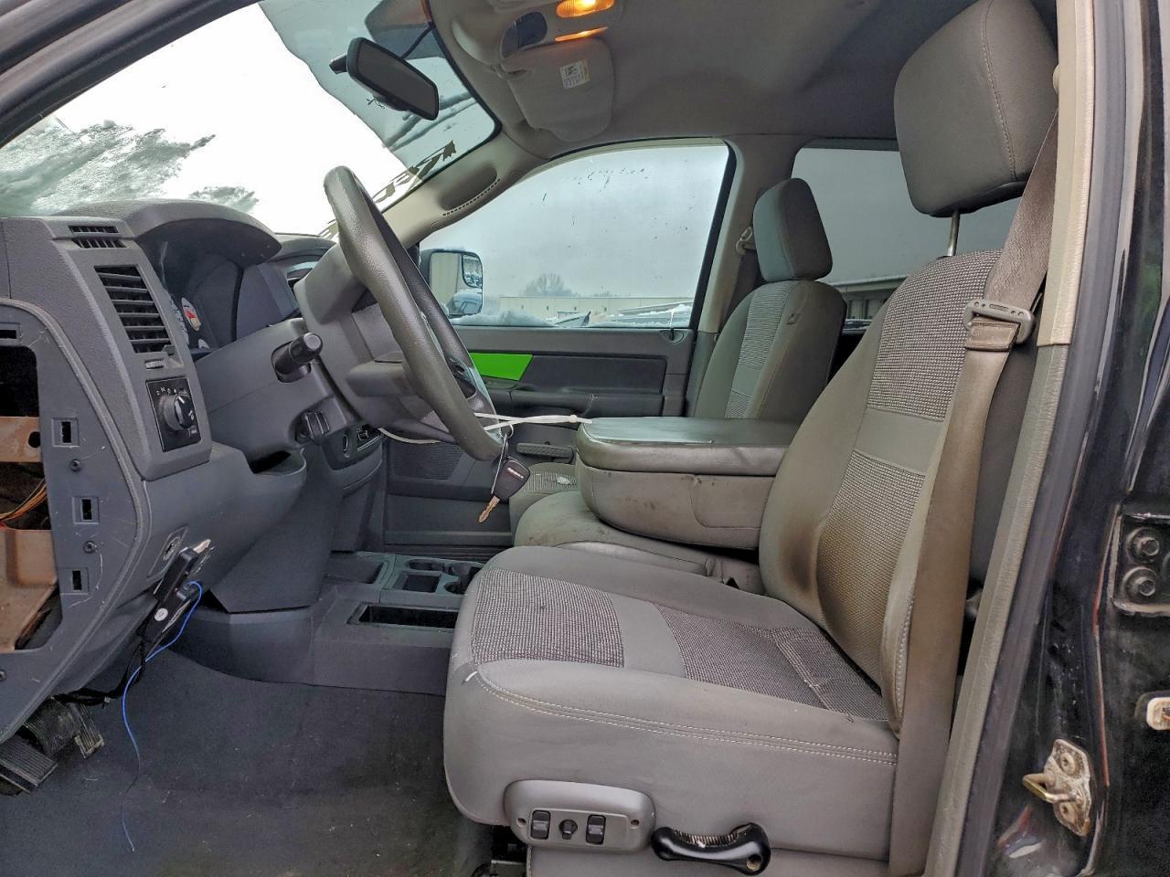 2007 Dodge Ram 1500 - Image 7