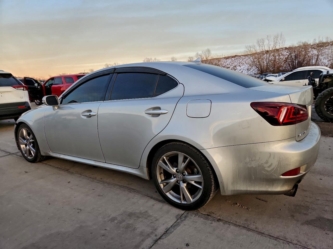 2010 Lexus Is 250 - Фото 2