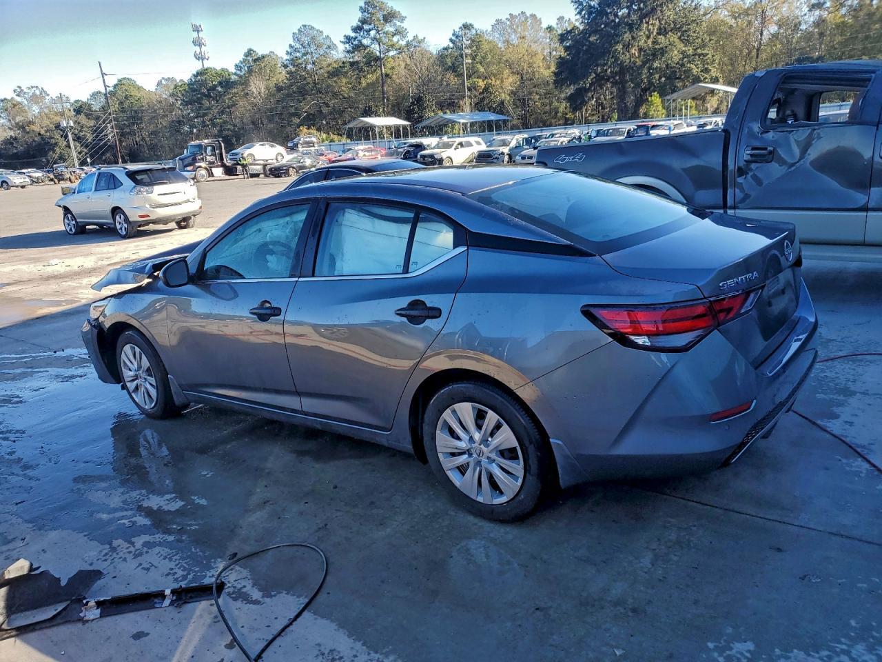 2025 Nissan Sentra S - Фото 2