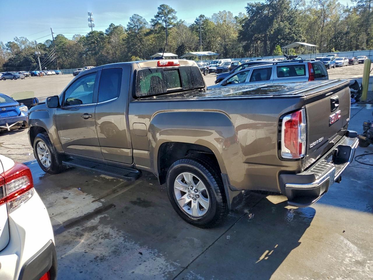 2015 GMC Canyon Sle - Image 2