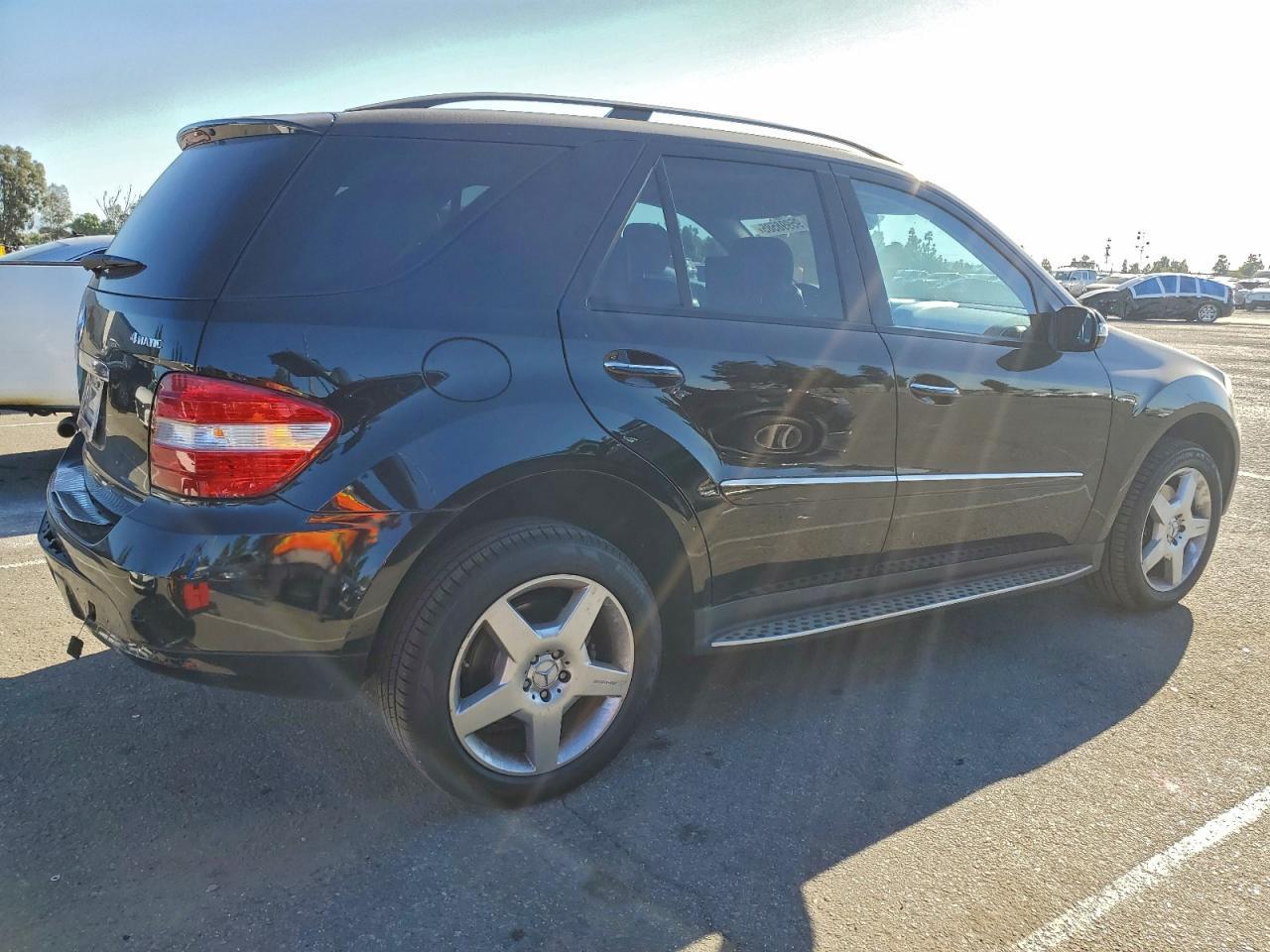 2008 Mercedes-Benz Ml 550 - Image 3
