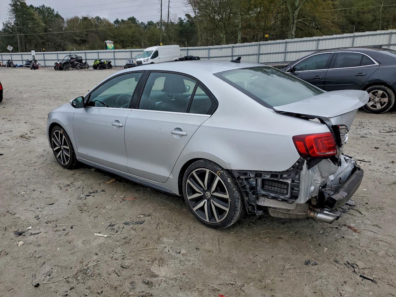 2014 Volkswagen Jetta Gli - Фото 2