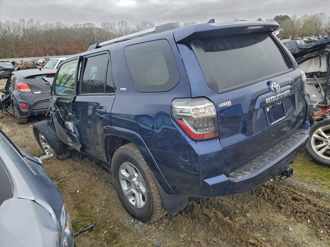 2024 Toyota 4Runner Sr5/Sr5 Premium - Фото 2