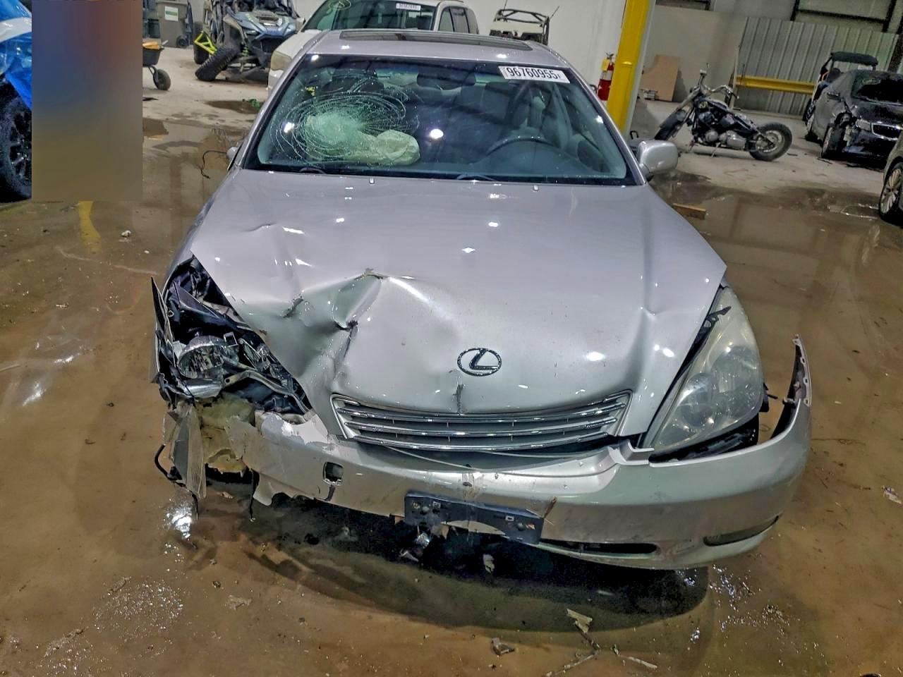 2002 Lexus Es 300 - Image 5
