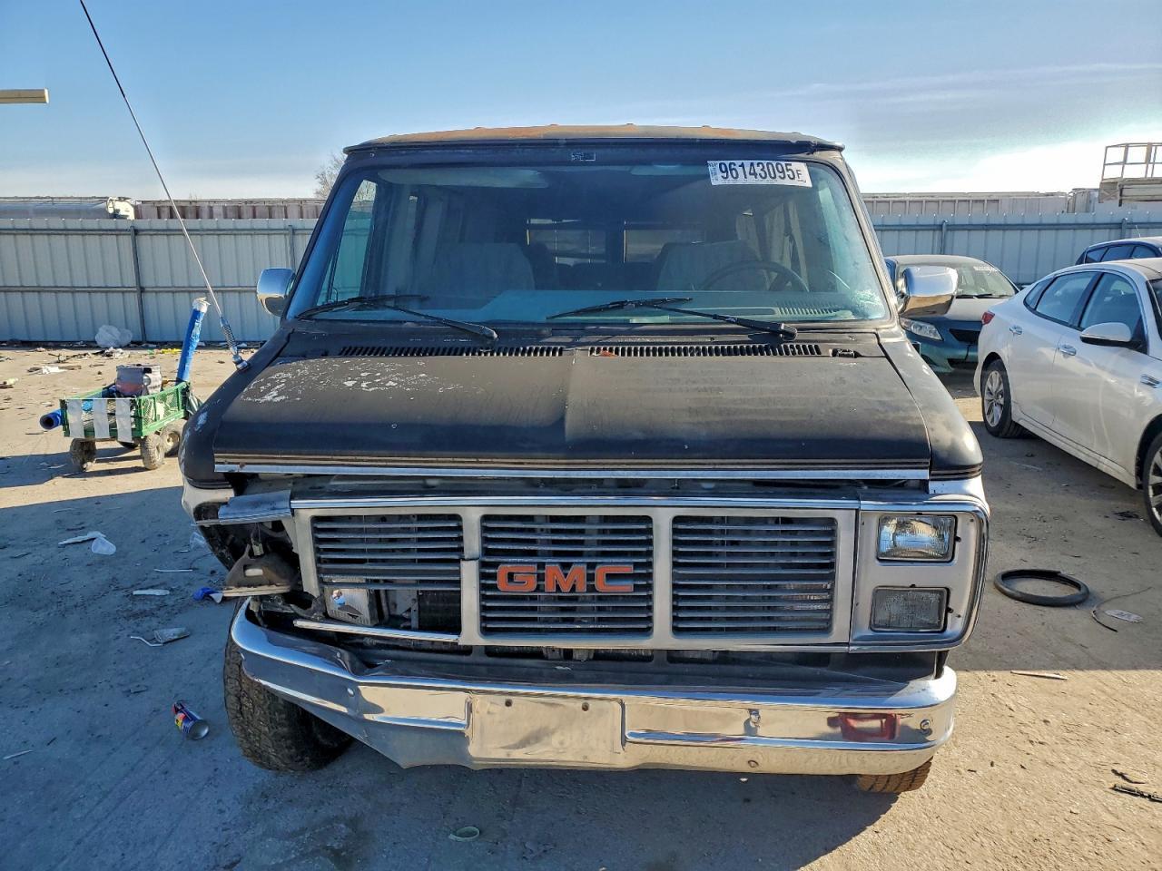1990 GMC Rally Wagon / Van G2500 - Фото 5