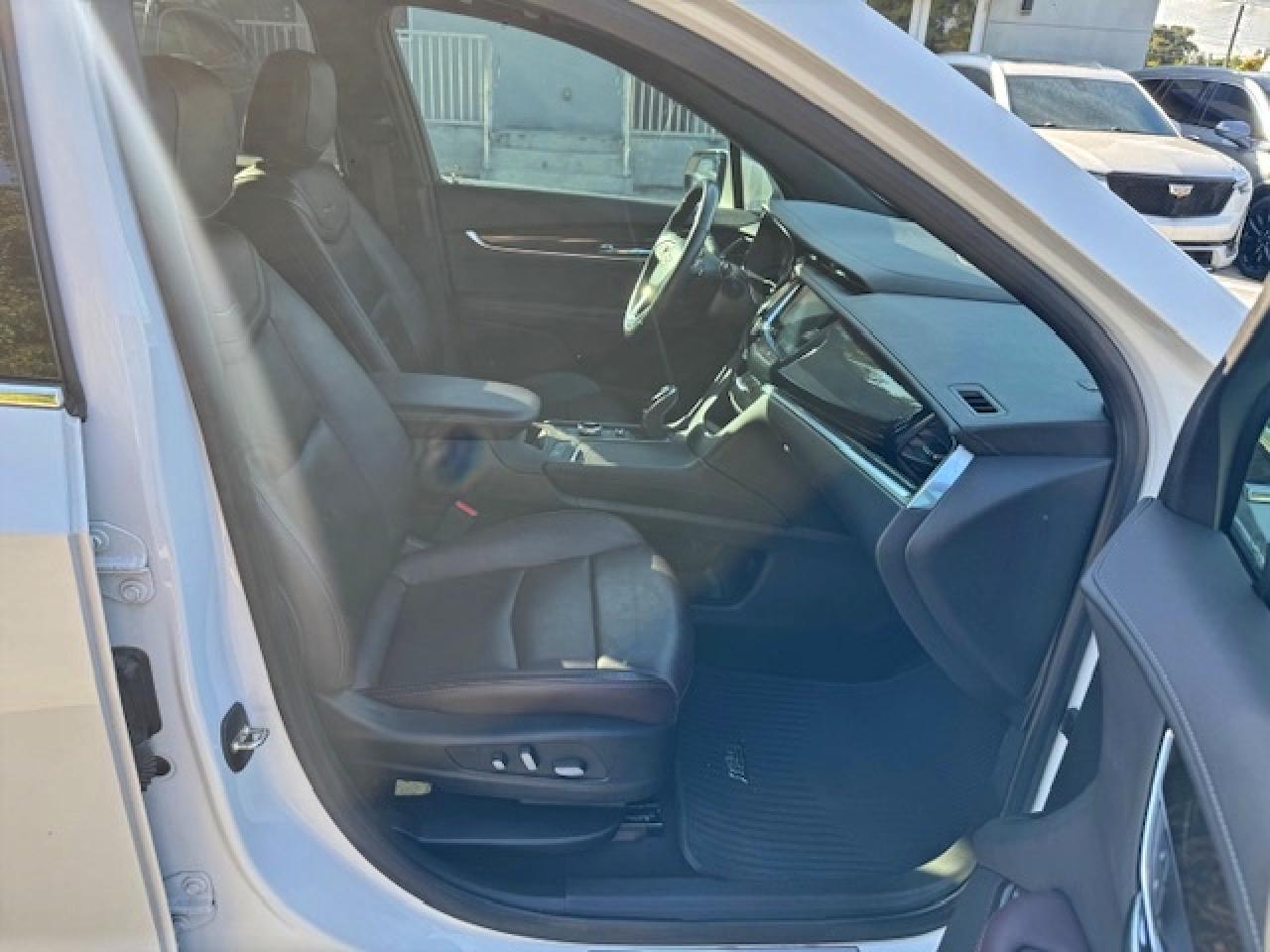 2021 Cadillac Xt6 Premium Luxury - Image 7