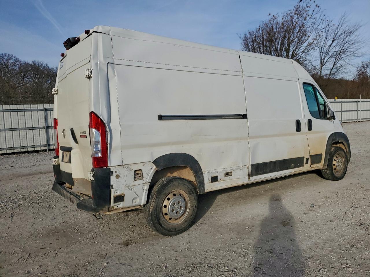 2023 Ram Promaster 2500 High Roof Delivery Van - Фото 3