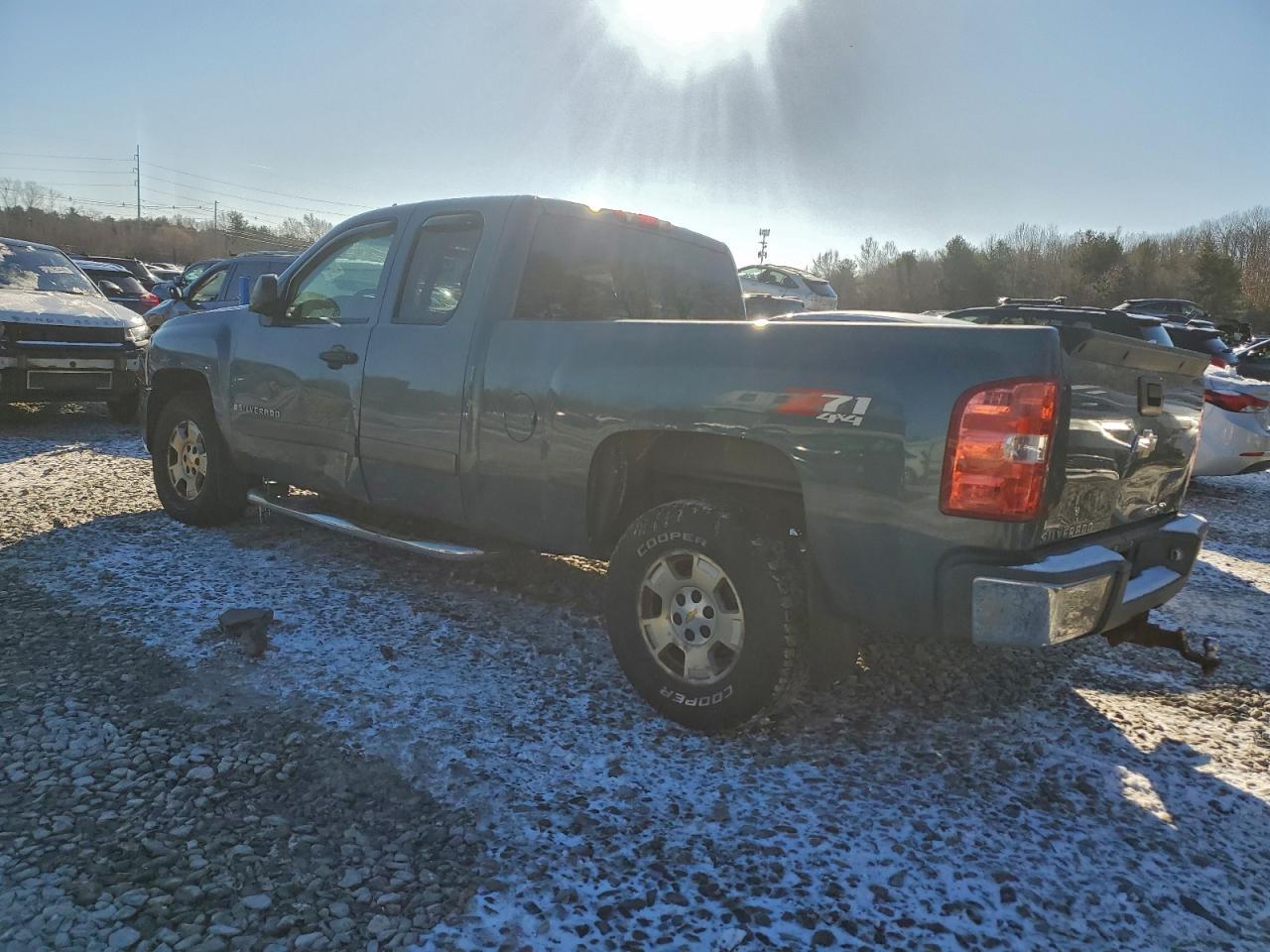 2008 Chevrolet Silverado K1500 - Фото 2