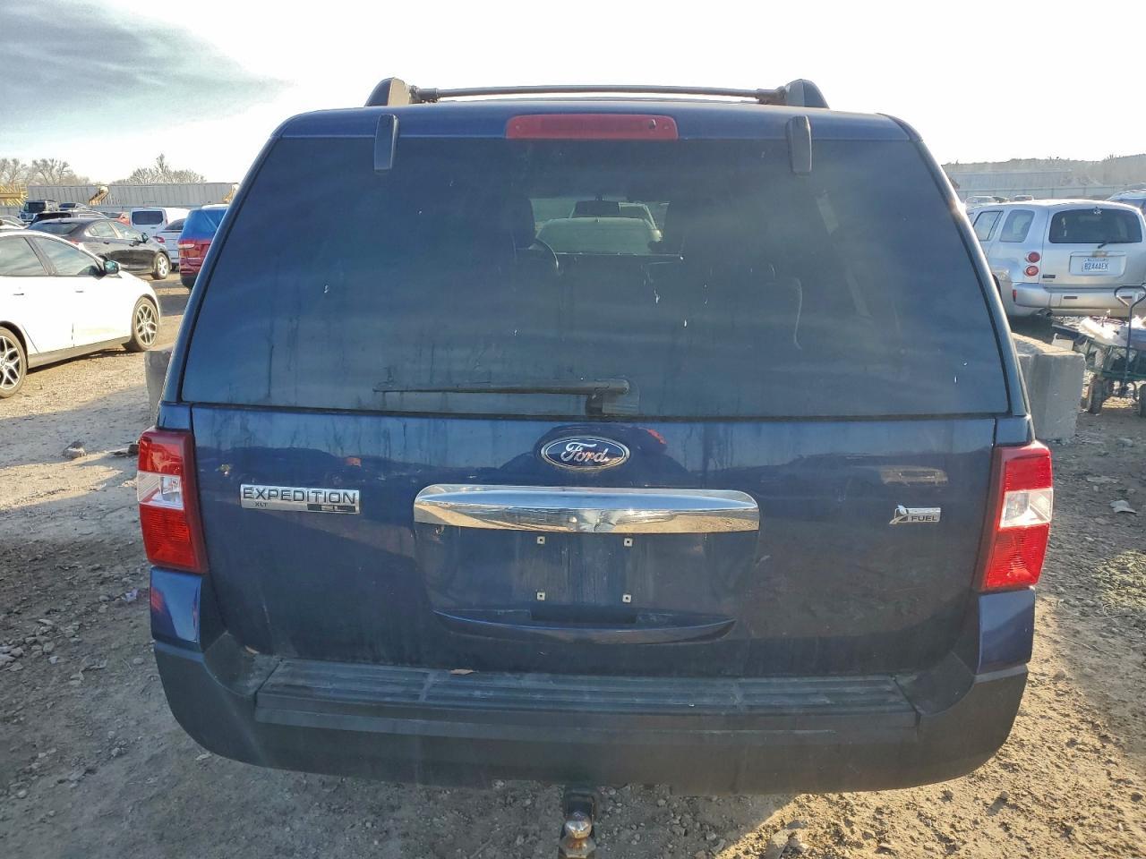 2010 Ford Expedition El Xlt - Image 6