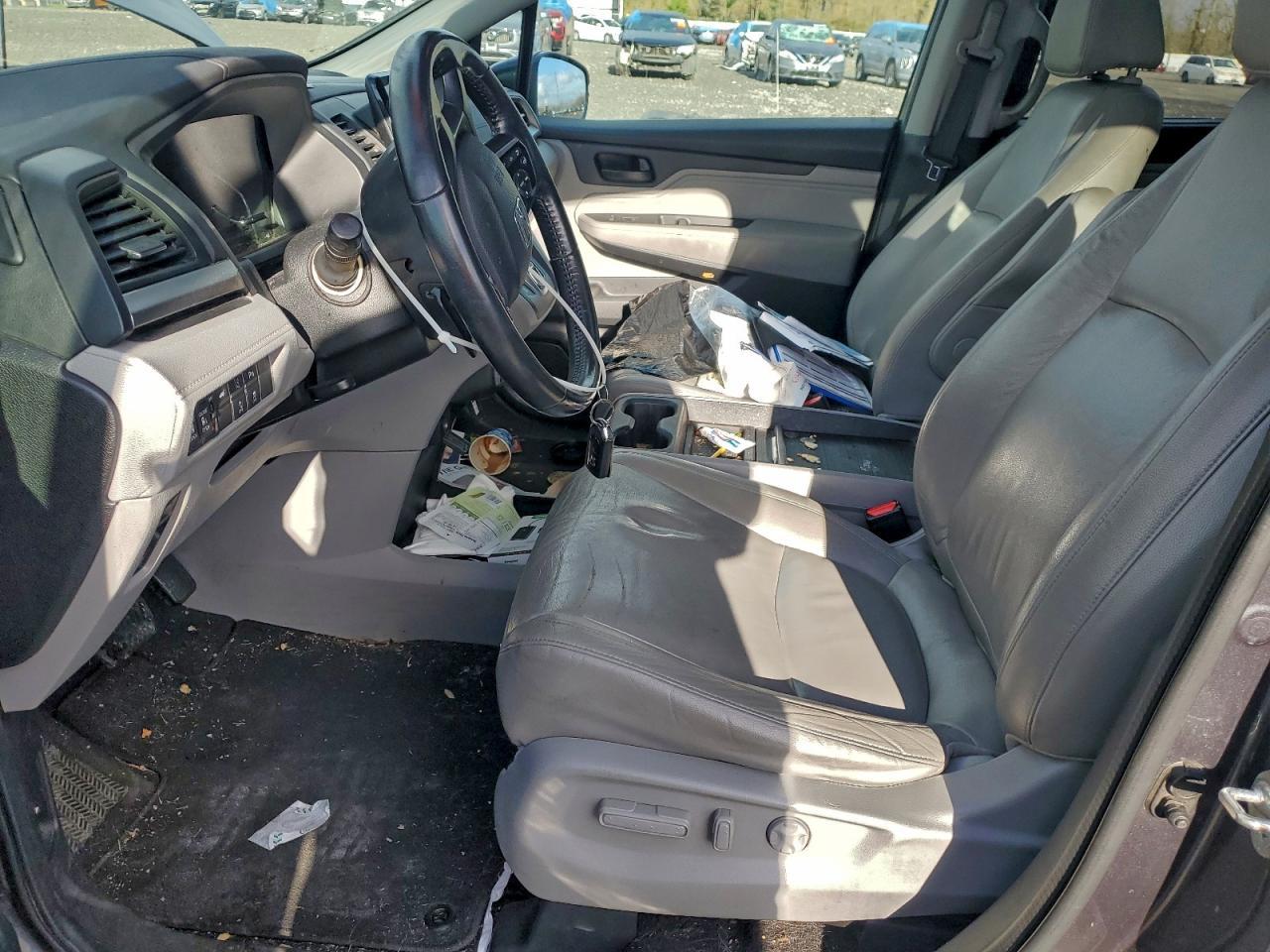 2018 Honda Odyssey Touring - Фото 7