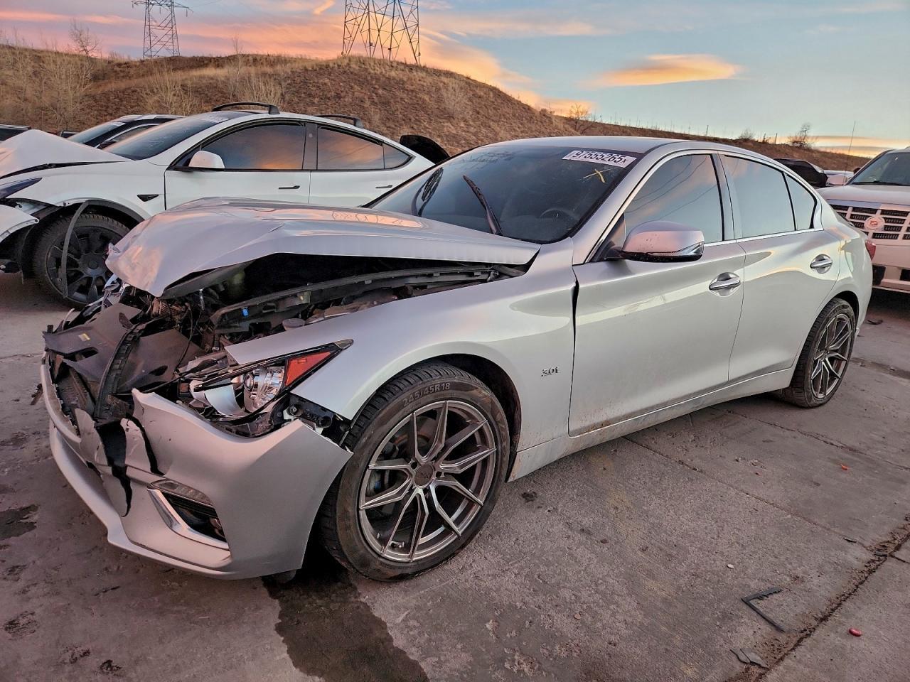 2018 Infiniti Q50 Luxe
