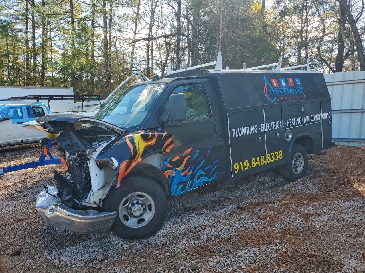 2021 Chevrolet Express G3500 Utility / Service Truck