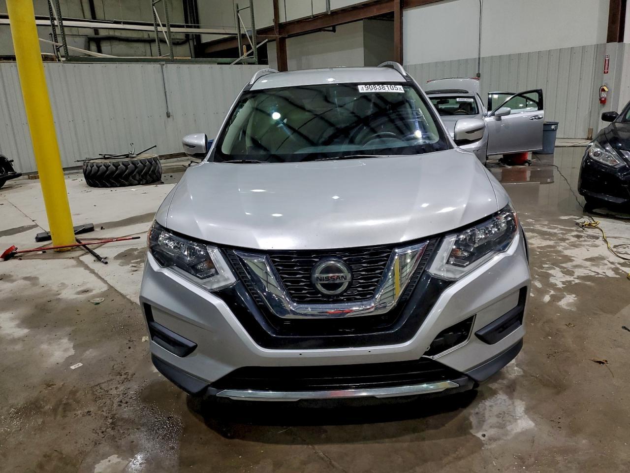 2018 Nissan Rogue S - Фото 5