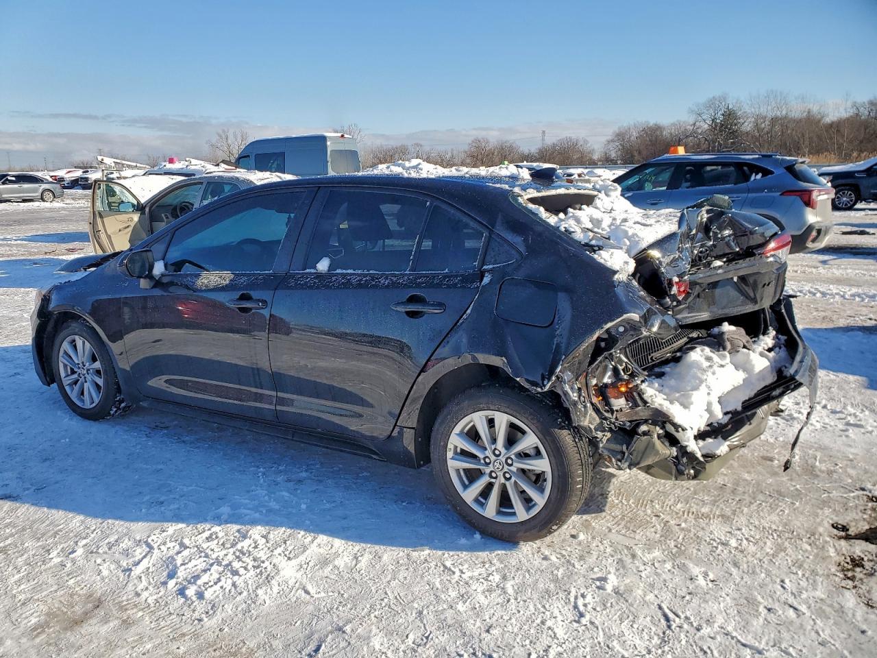 2026 Toyota Corolla Le - Фото 2