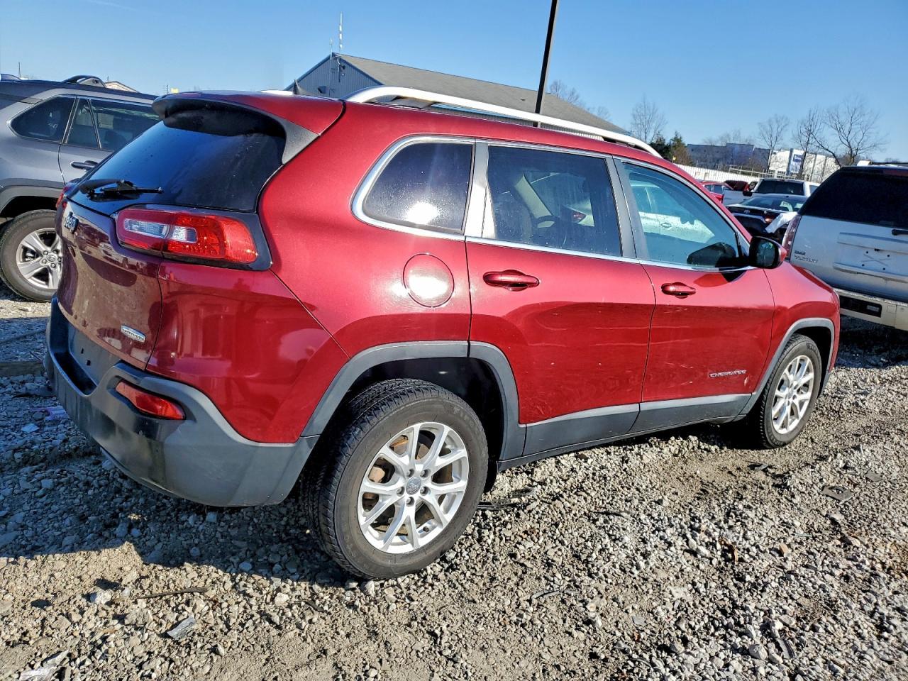 2016 Jeep Cherokee Latitude - Фото 3