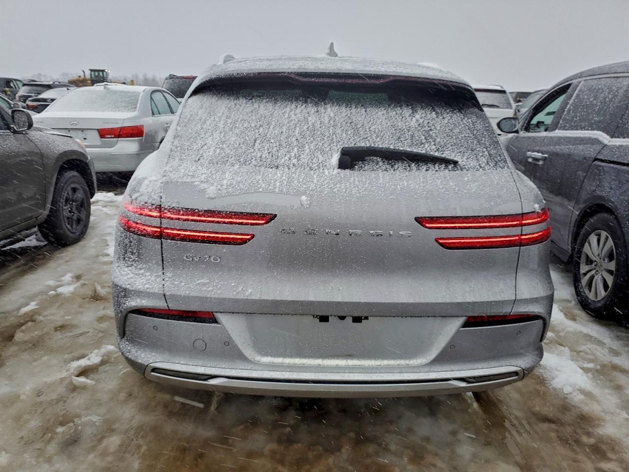 2023 Genesis Gv70 Base - Image 6