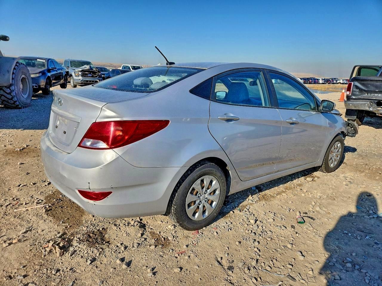 2016 Hyundai Accent Se - Фото 3