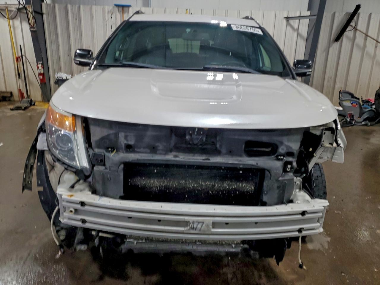 2014 Ford Explorer Xlt - Image 5