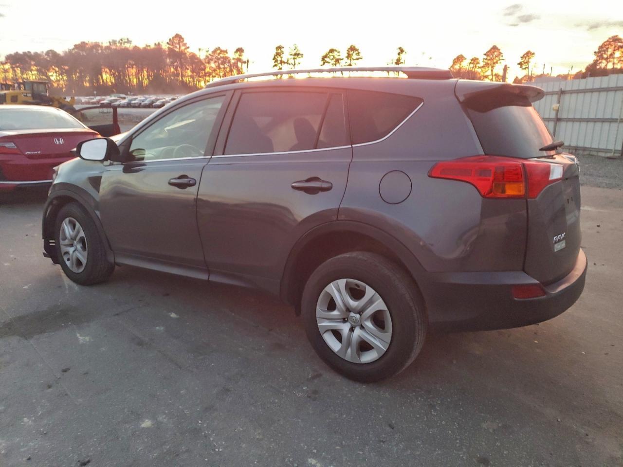 2014 Toyota Rav4 Le - Фото 2