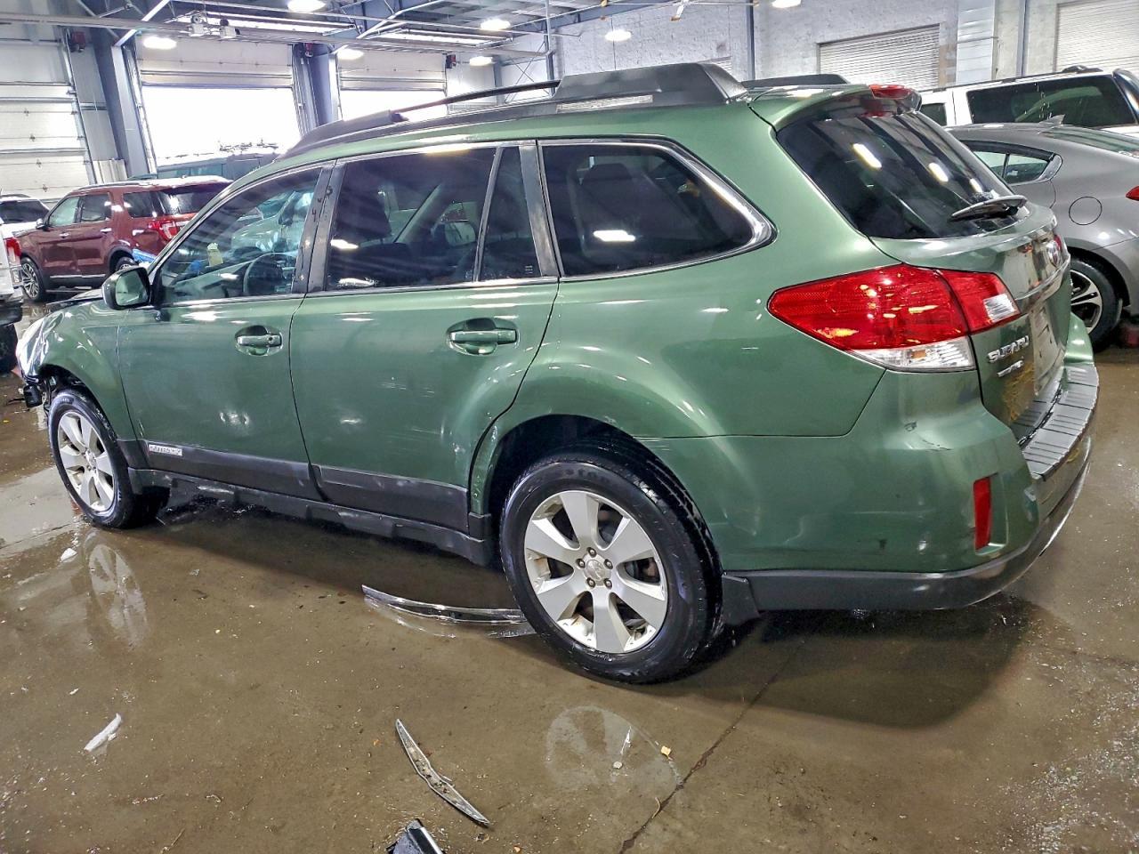 2010 Subaru Outback 2.5I Limited - Image 2