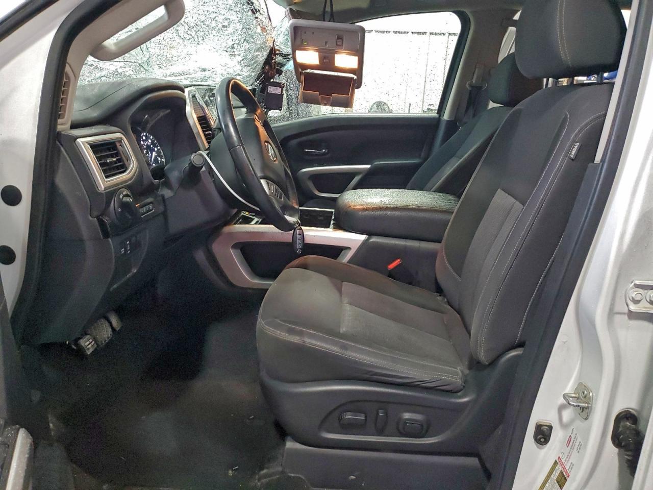 2021 Nissan Titan Sv - Фото 7