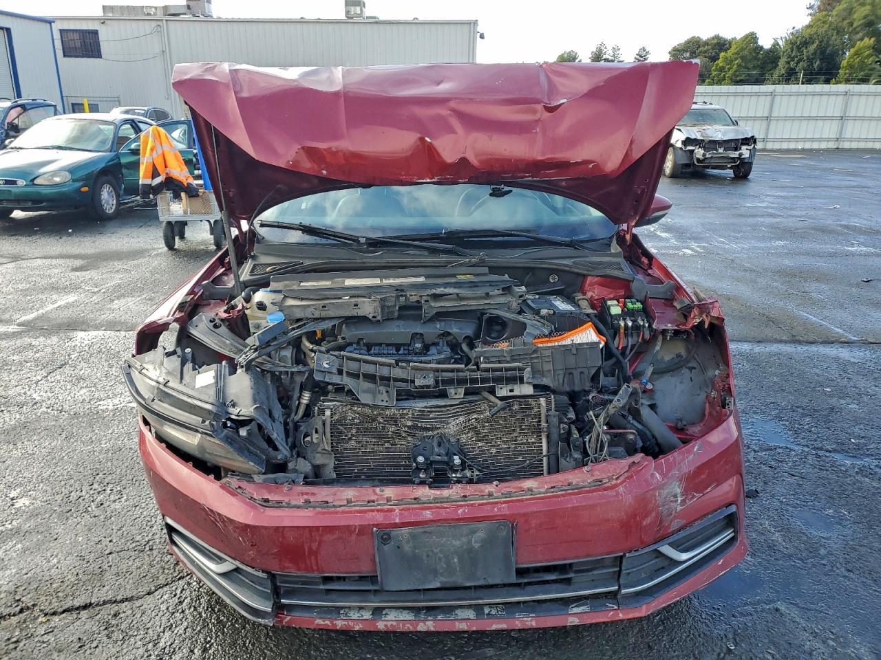 2016 Volkswagen Passat Se - Фото 5