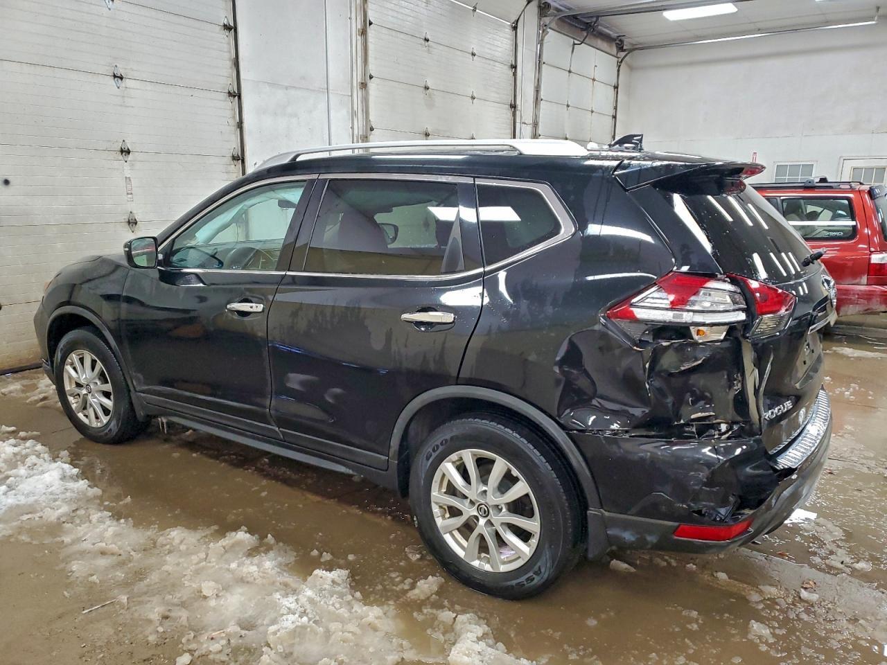 2017 Nissan Rogue S - Фото 2