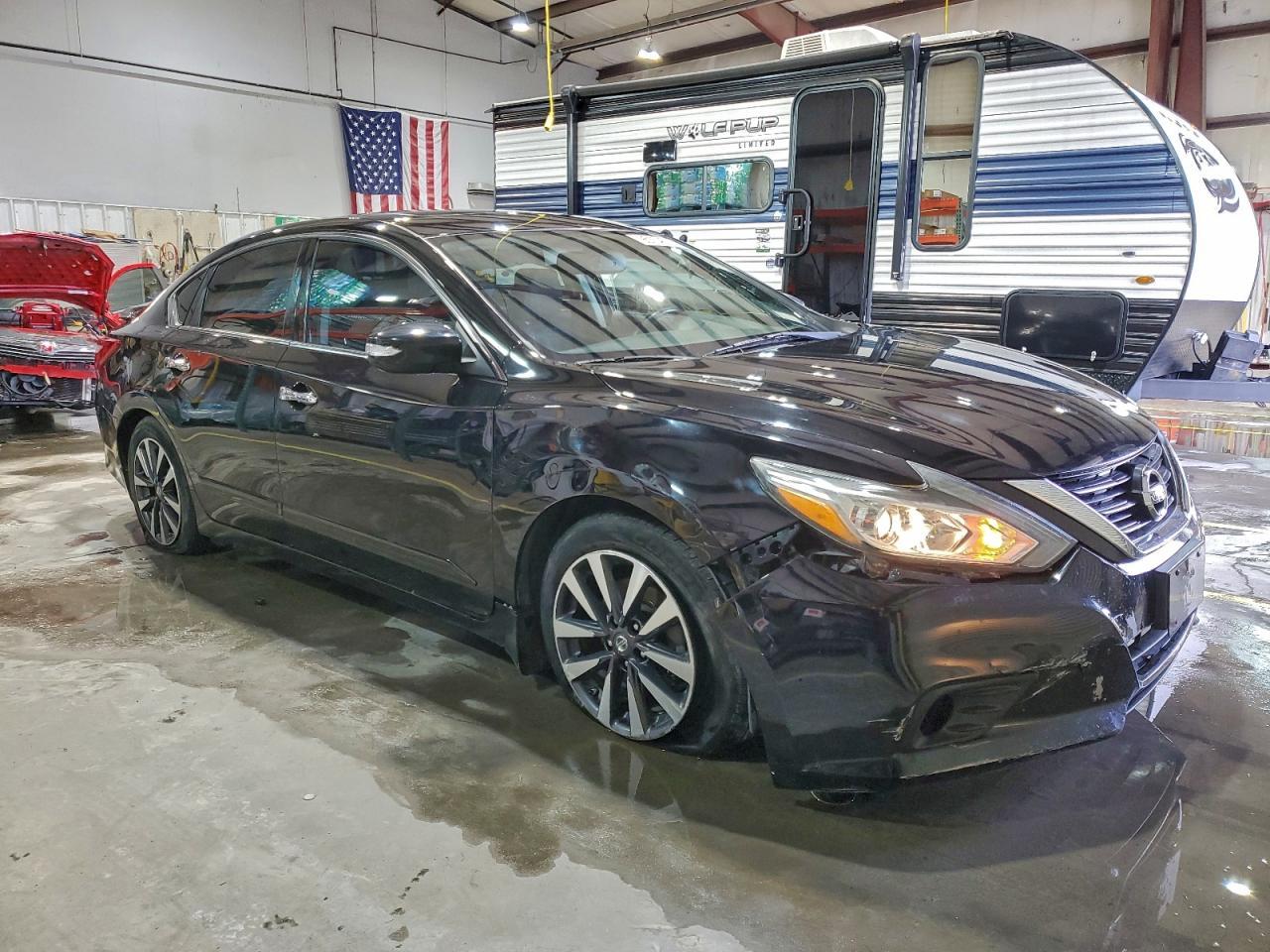 2017 Nissan Altima 2.5 - Фото 4