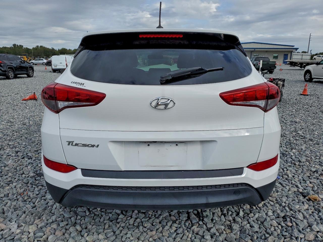 2017 Hyundai Tucson Se - Фото 6
