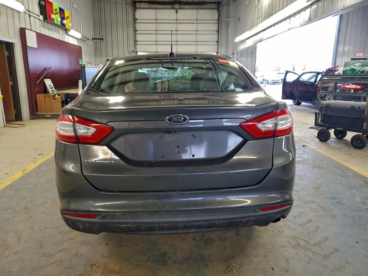 2015 Ford Fusion S - Image 6
