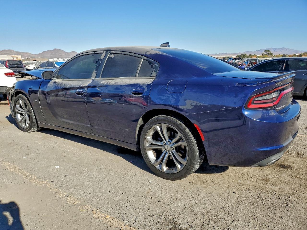2016 Dodge Charger R/T - Фото 2