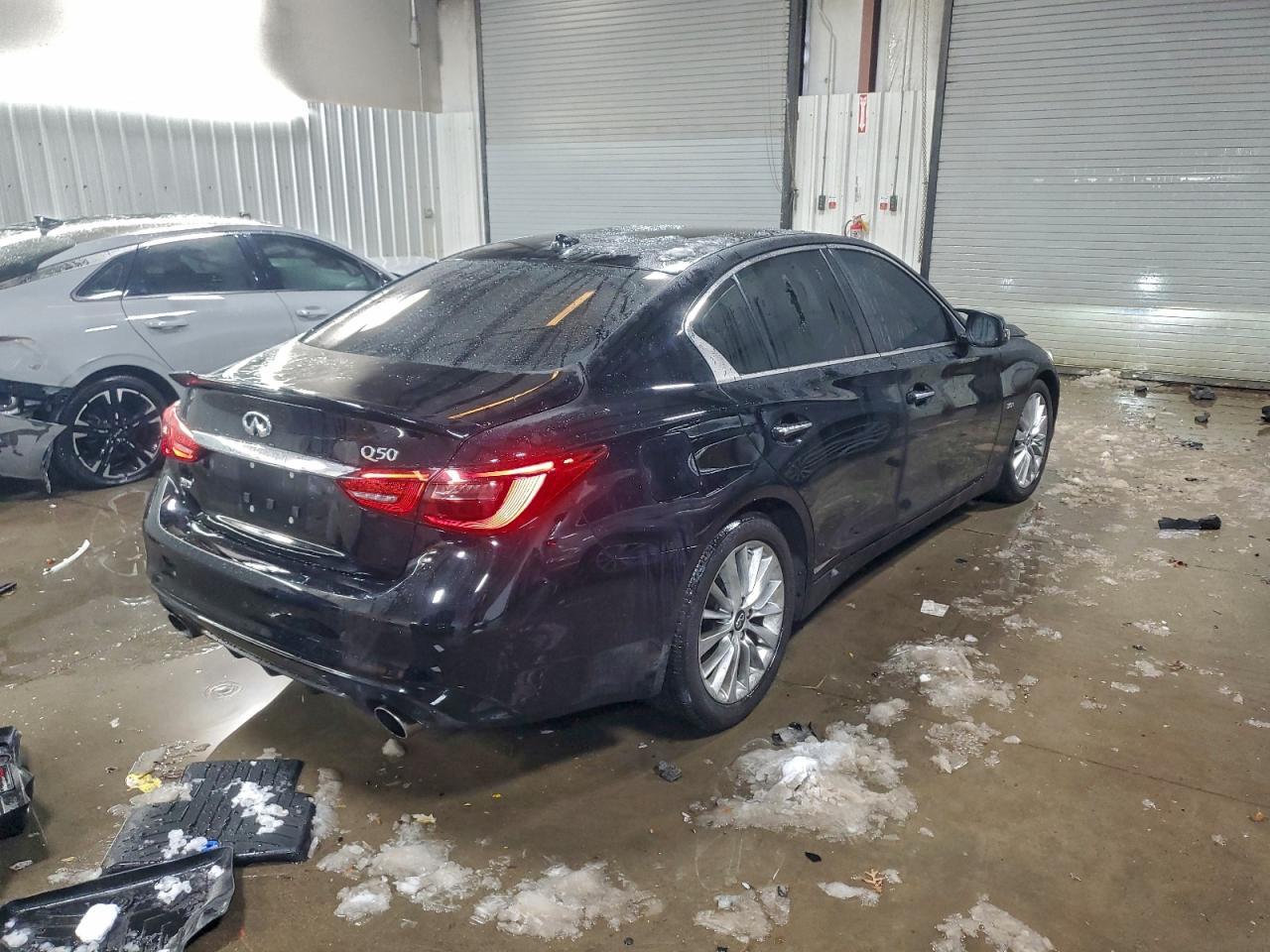 2020 Infiniti Q50 Pure - Фото 3