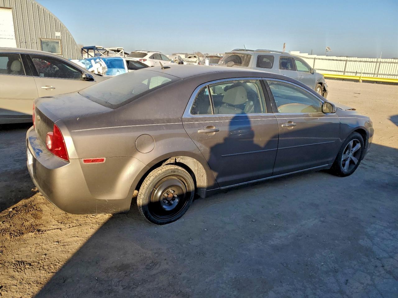 2011 Chevrolet Malibu 1Lt - Фото 3