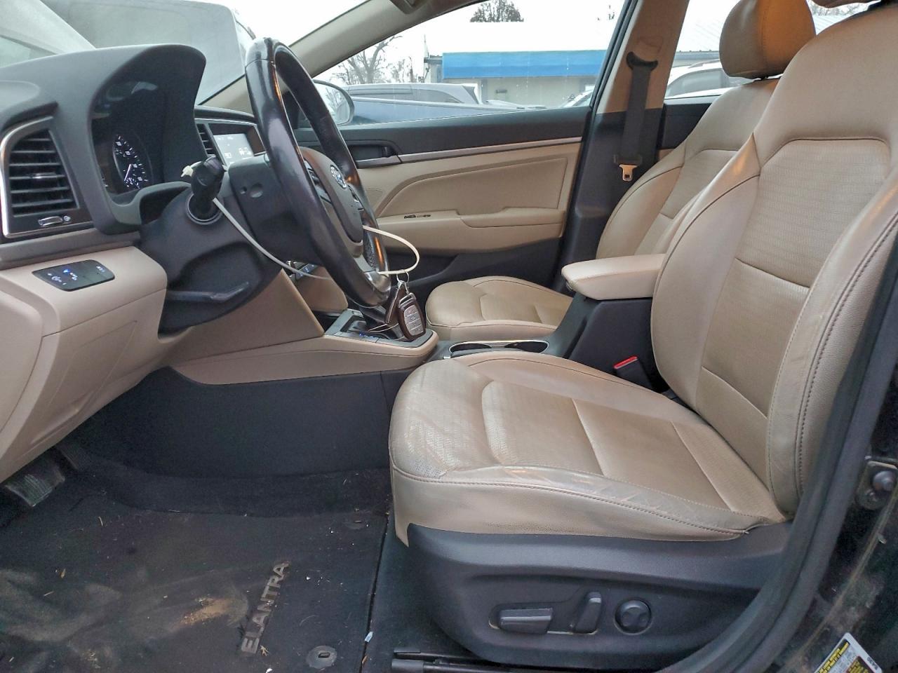 2017 Hyundai Elantra Se - Фото 7