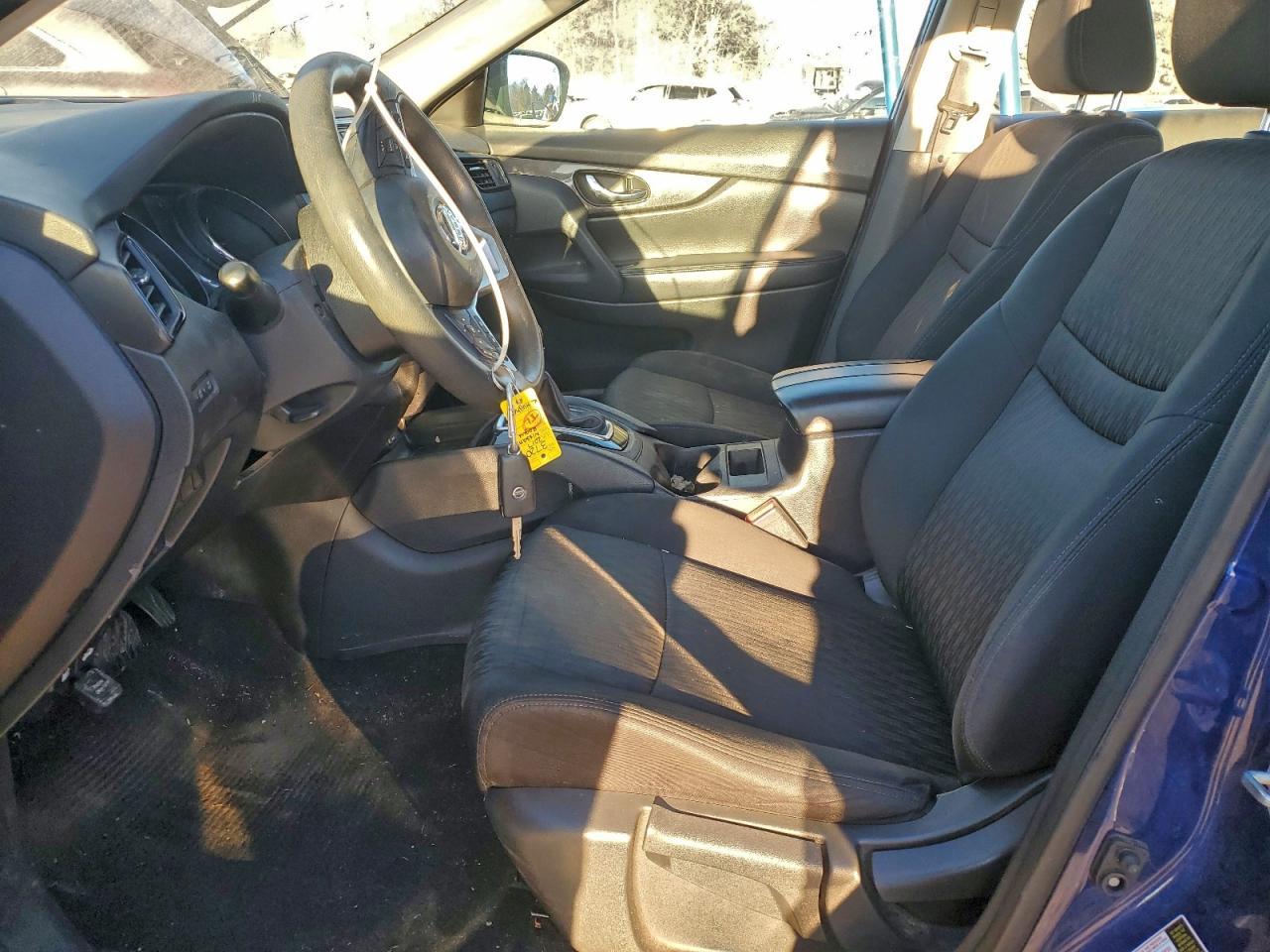 2017 Nissan Rogue - Image 7