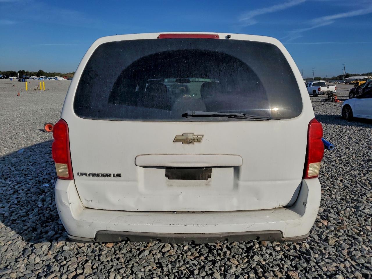 2005 Chevrolet Uplander Ls - Image 6