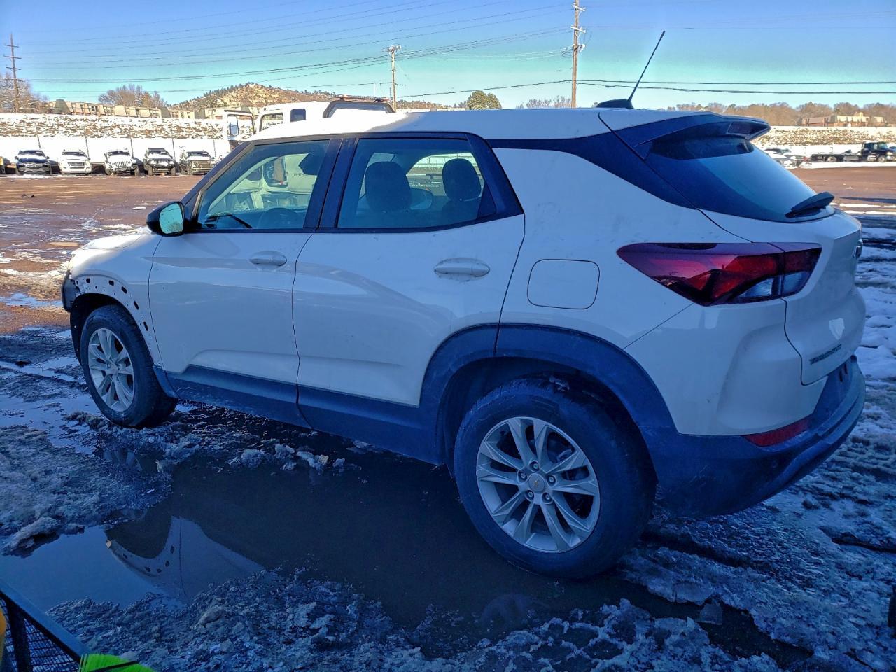 2021 Chevrolet Trailblazer Ls - Фото 2